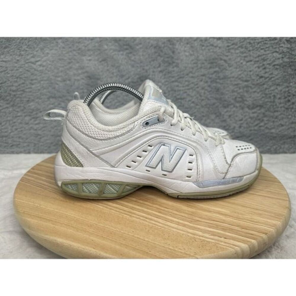New Balance 803 WC803W Womens 8.5 B Tennis Court Shoes White Light Blue Rollbar